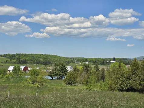 Tetreault Road Newport Town VT 05857