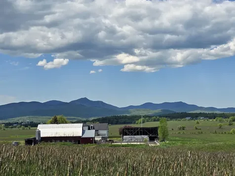 Tetreault Road Newport Town VT 05857