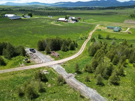 Tetreault Road Newport Town VT 05857