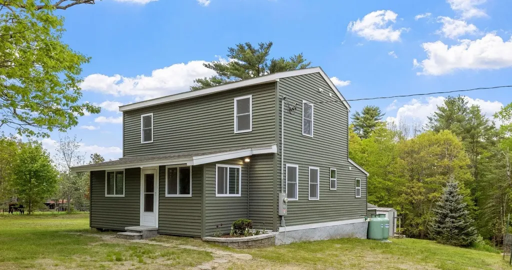 374 S. Barnstead Road Barnstead NH 03225