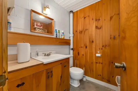 11 Wilson Court Laconia NH 03246