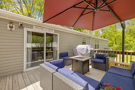 7 Welch Lane Raymond NH 03077