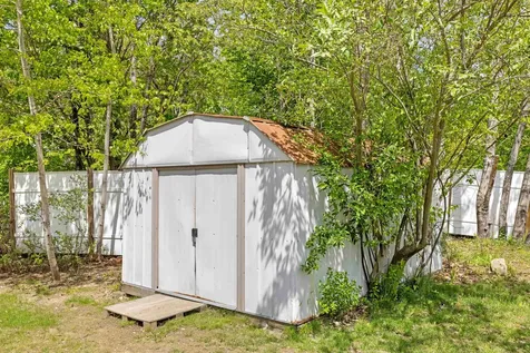 7 Welch Lane Raymond NH 03077