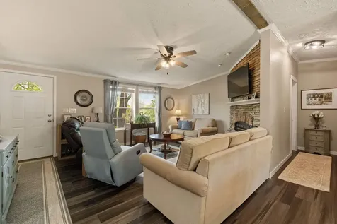 7 Welch Lane Raymond NH 03077