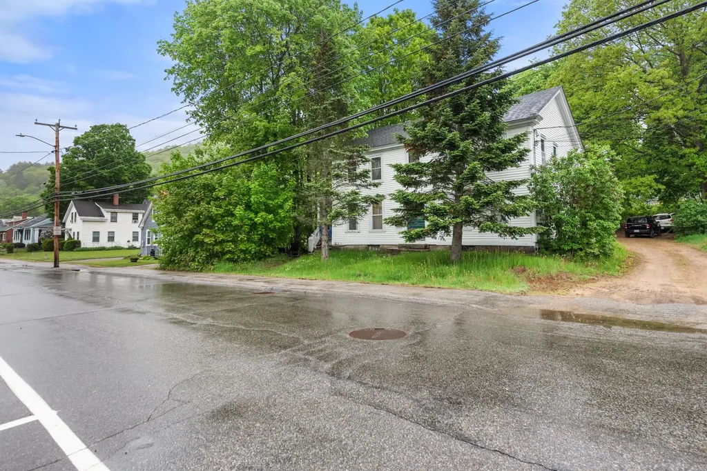 84 North Main Street Bristol NH 03222