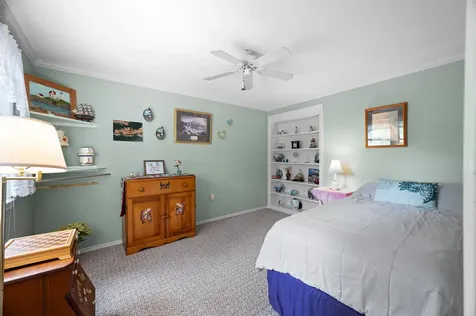 6 Mohawk Street Hampton NH 03842