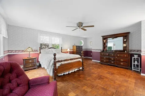 6 Mohawk Street Hampton NH 03842