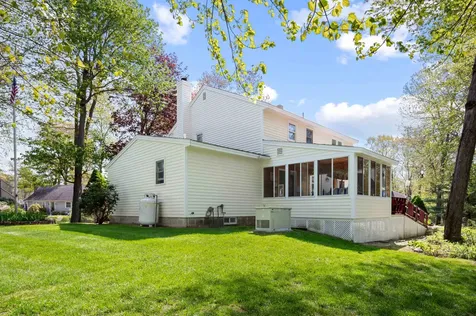 6 Mohawk Street Hampton NH 03842