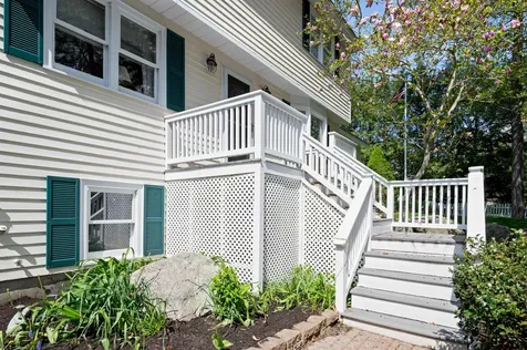 6 Mohawk Street Hampton NH 03842