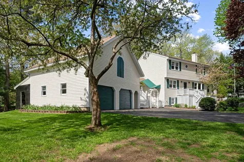 6 Mohawk Street Hampton NH 03842