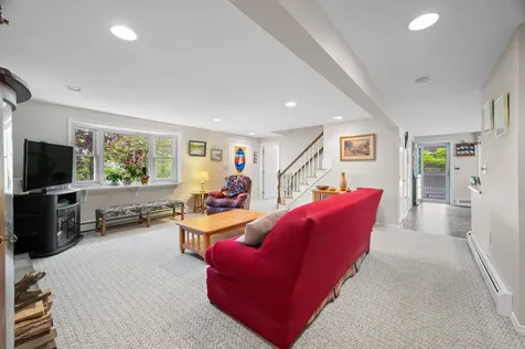 6 Mohawk Street Hampton NH 03842