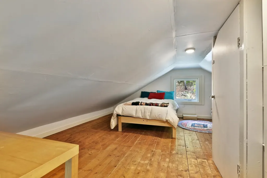 93 Litchfield Street Springfield VT 05156