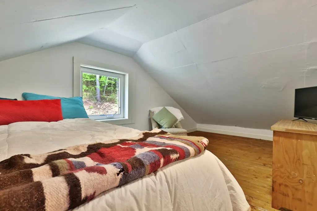 93 Litchfield Street Springfield VT 05156