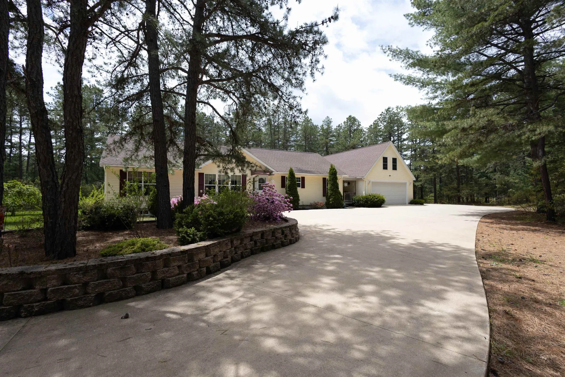 334 Silver Pine Lane Tamworth NH 03886