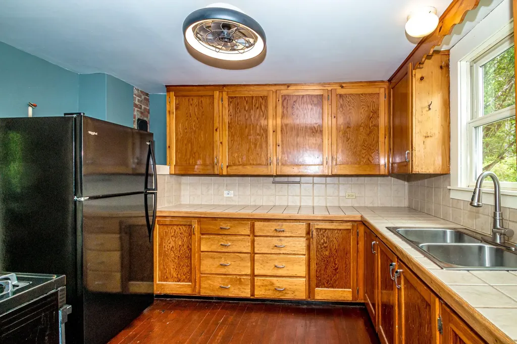 253 Cleveland Hill Road Tamworth NH 03886