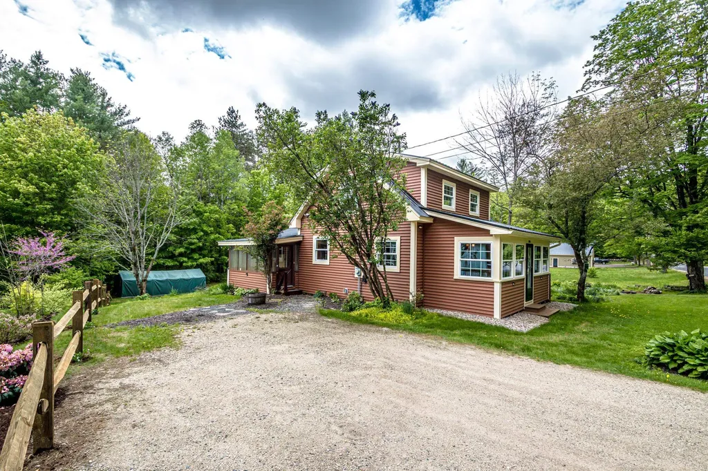 253 Cleveland Hill Road Tamworth NH 03886