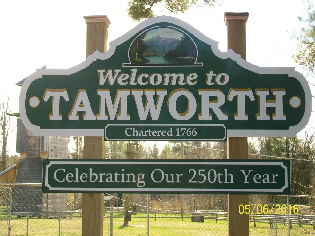 253 Cleveland Hill Road Tamworth NH 03886