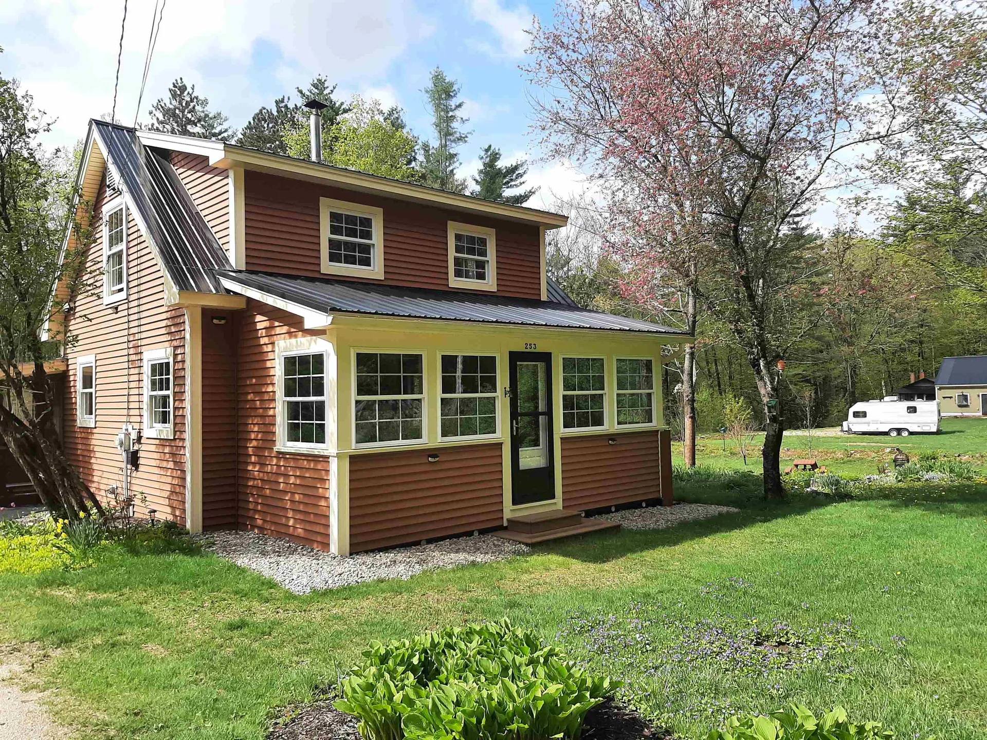 253 Cleveland Hill Road Tamworth NH 03886