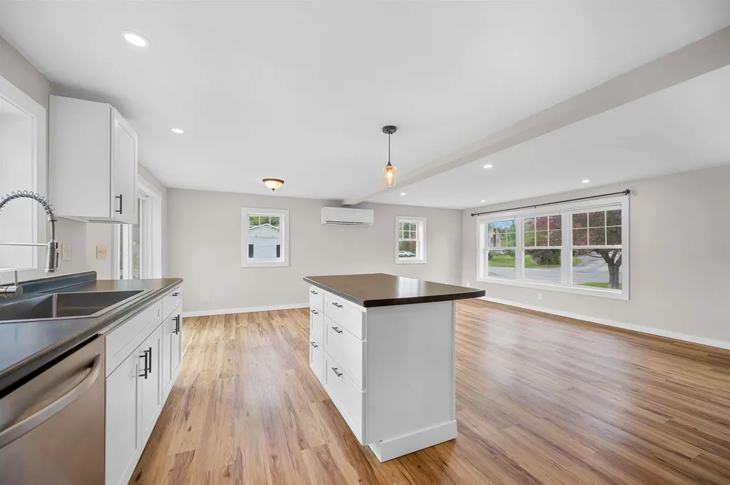 392 Sherwood Drive Montpelier VT 05602