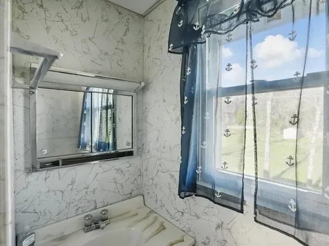 84 Wallys Point Road South Hero VT 05486