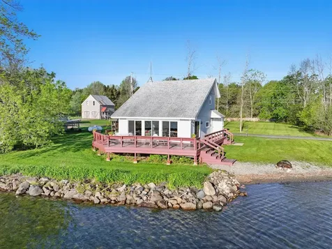 84 Wallys Point Road South Hero VT 05486