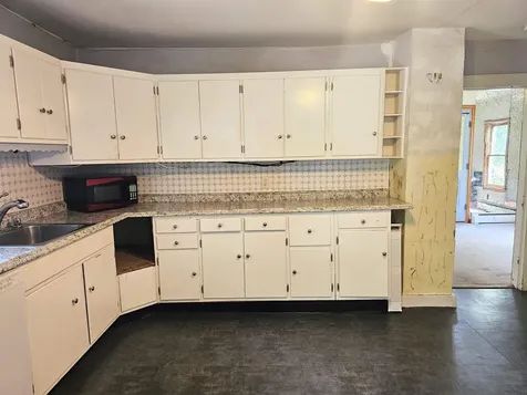 195 Tunnel Street Readsboro VT 05350