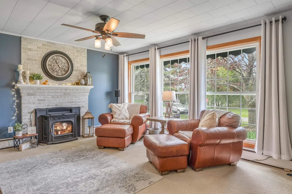 1 Sparrow Drive Barre Town VT 05641