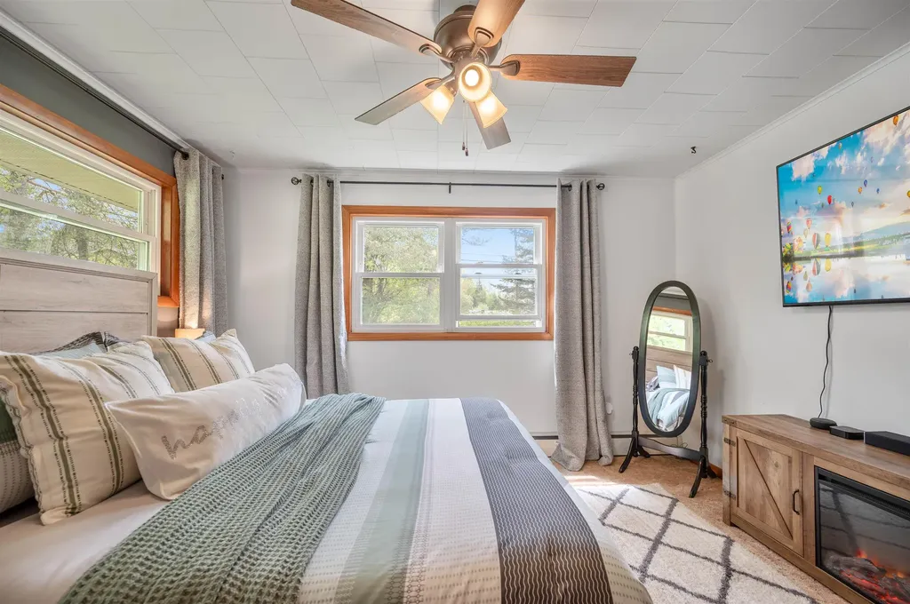 1 Sparrow Drive Barre Town VT 05641