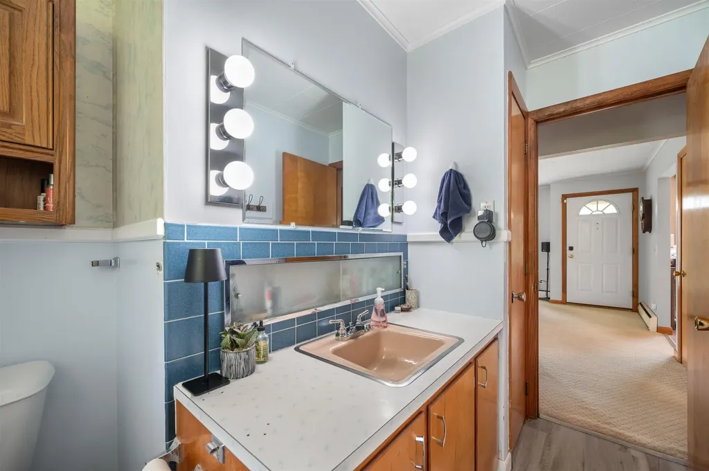 1 Sparrow Drive Barre Town VT 05641