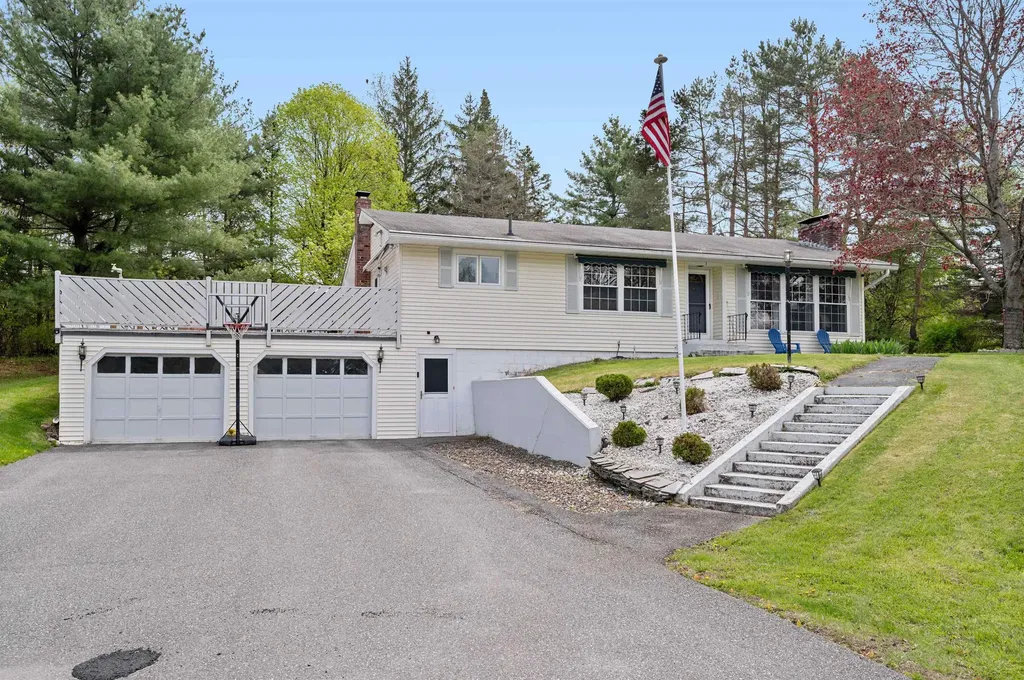 1 Sparrow Drive Barre Town VT 05641