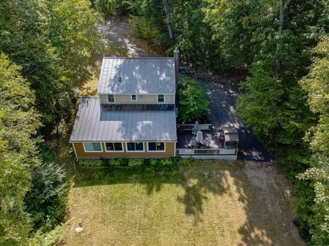 111 Shore Drive Henniker NH 03242