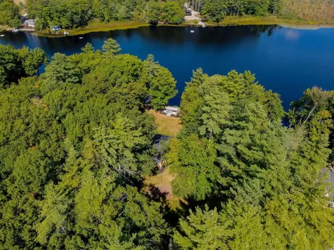 111 Shore Drive Henniker NH 03242