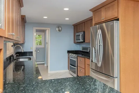 111 Shore Drive Henniker NH 03242