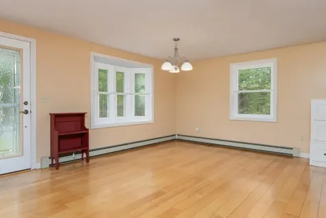 111 Shore Drive Henniker NH 03242
