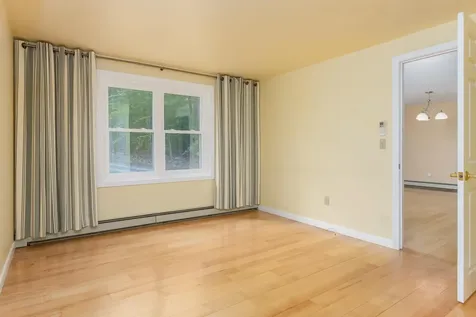 111 Shore Drive Henniker NH 03242