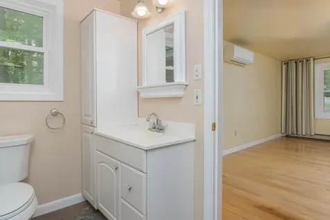 111 Shore Drive Henniker NH 03242