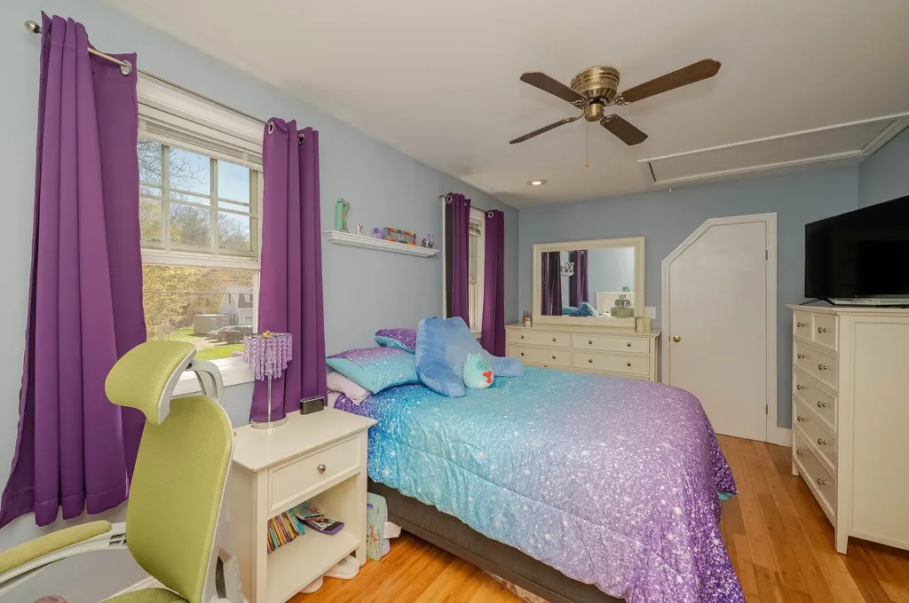 54 Mill Road Kingston NH 03848