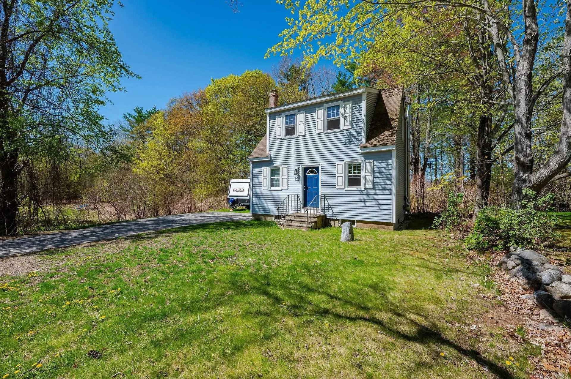 54 Mill Road Kingston NH 03848