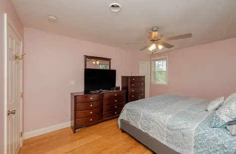 54 Mill Road Kingston NH 03848