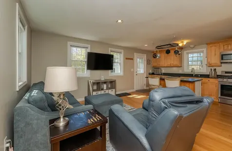 54 Mill Road Kingston NH 03848
