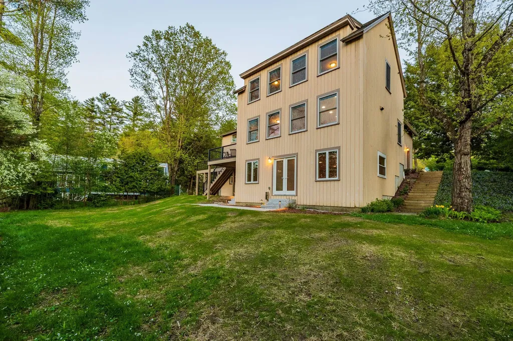 4 O'leary Avenue Hanover NH 03755