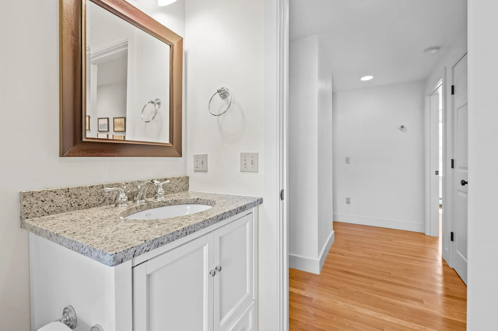 4 O'leary Avenue Hanover NH 03755