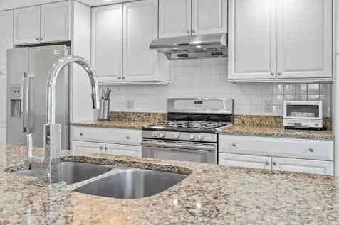 4 O'leary Avenue Hanover NH 03755