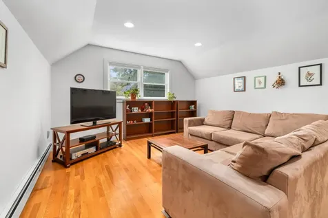 4 O'leary Avenue Hanover NH 03755