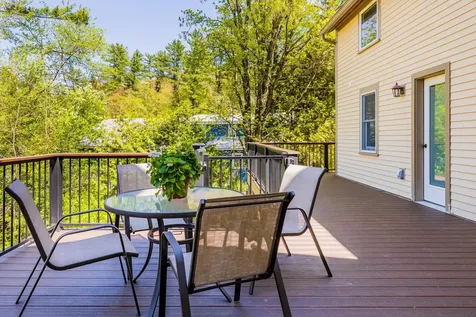 4 O'leary Avenue Hanover NH 03755