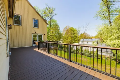 4 O'leary Avenue Hanover NH 03755