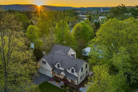 4 O'leary Avenue Hanover NH 03755