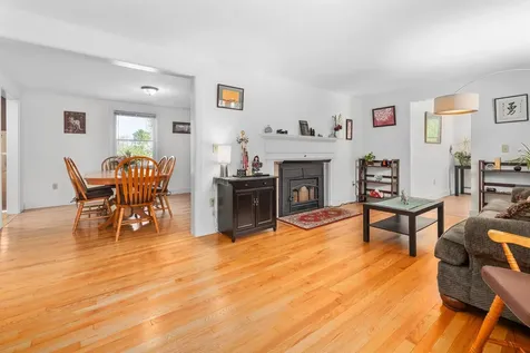 4 O'leary Avenue Hanover NH 03755