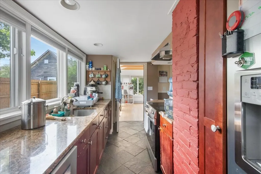 383 Manhattan Drive Burlington VT 05401