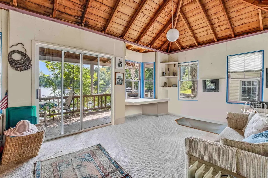 253 Lake Avenue Sunapee NH 03782